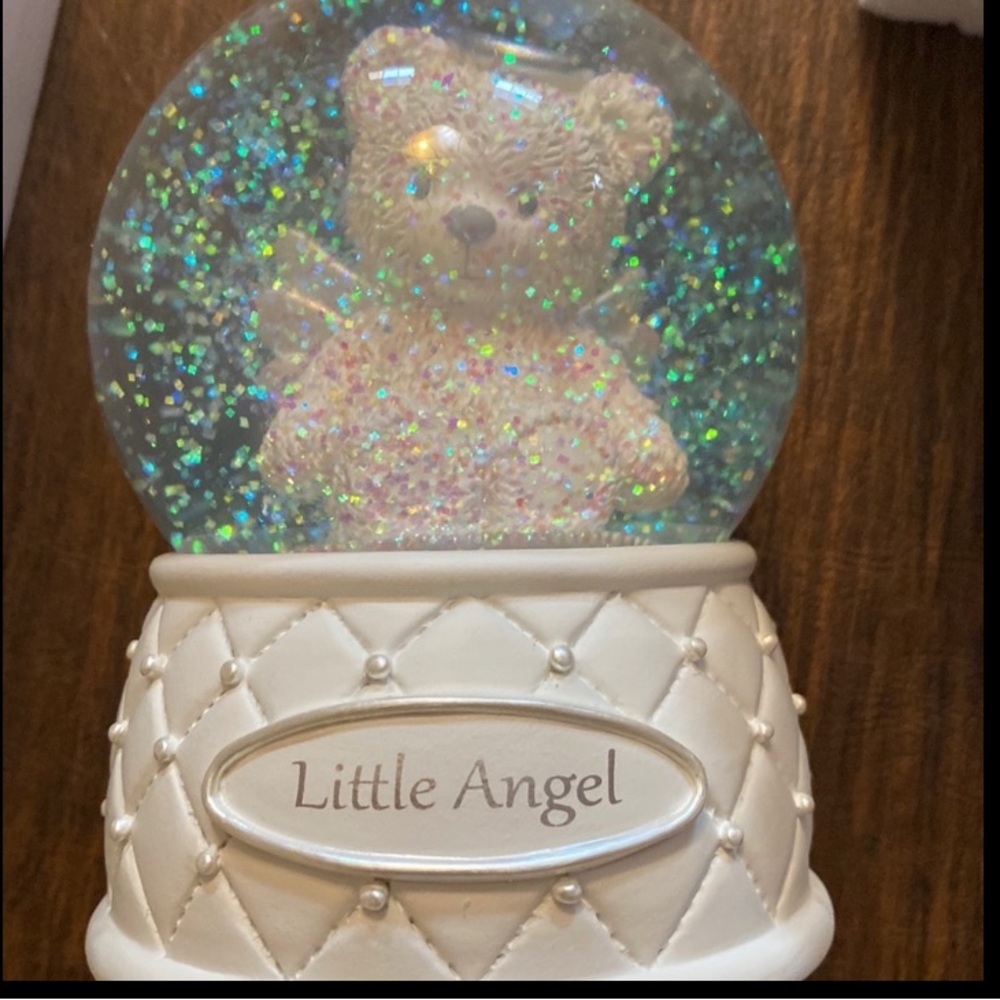 NWT: AURORA BABY Little Angel Snow Globe. Box included!